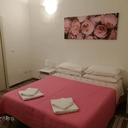 Отель Casa Viorica Анкона Экстерьер фото