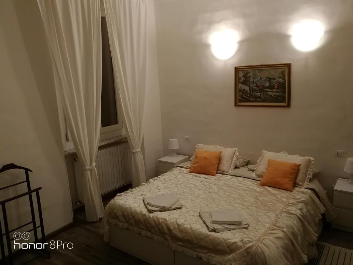 Отель Casa Viorica Анкона Экстерьер фото
