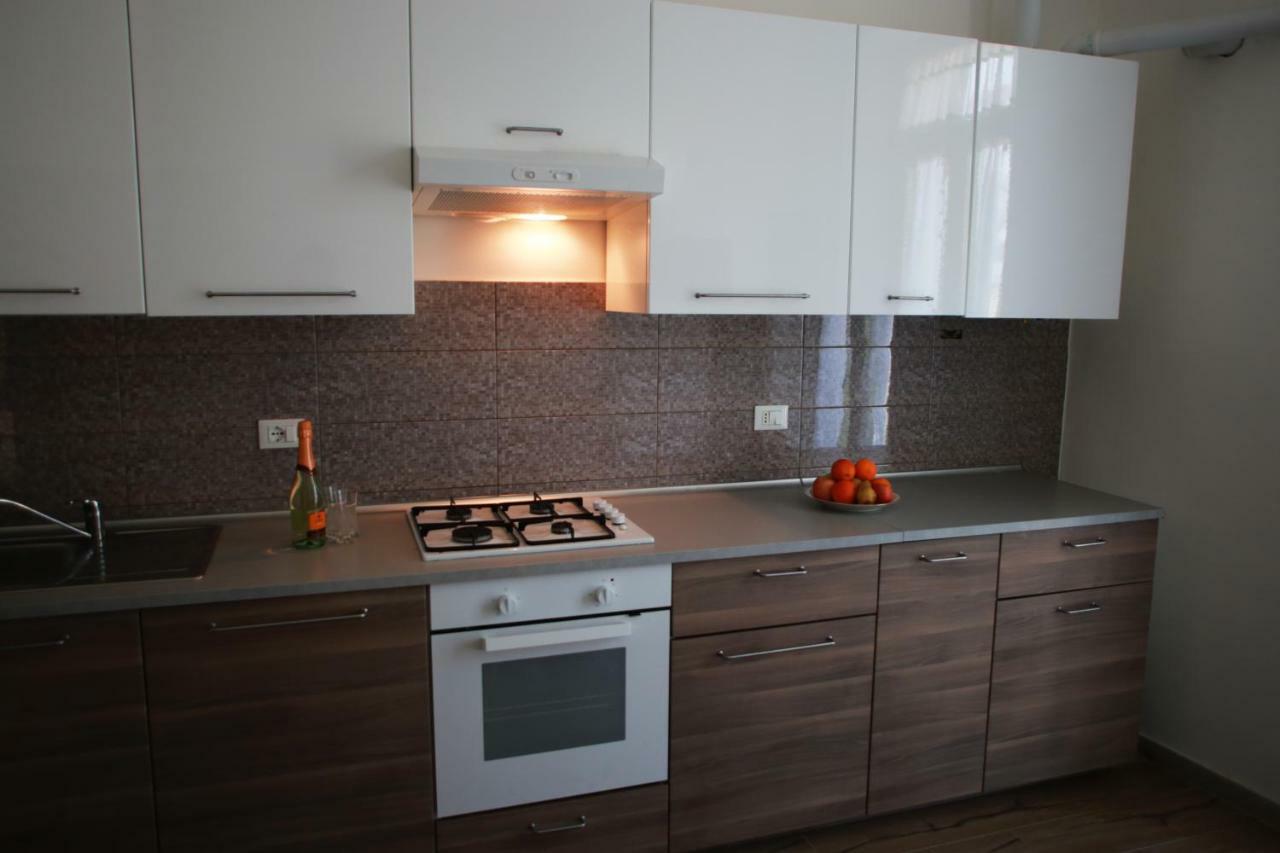 Отель Casa Viorica Анкона Экстерьер фото